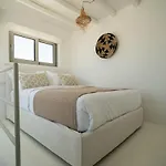 Villa Mayfair By Mykonos Mood
